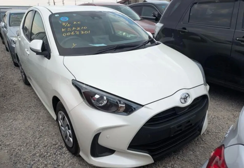 ٹویوٹا یارس ہیچ بیک 2022 for Sale in کراچی Image-1