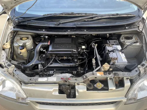 Daihatsu Mira L 2005