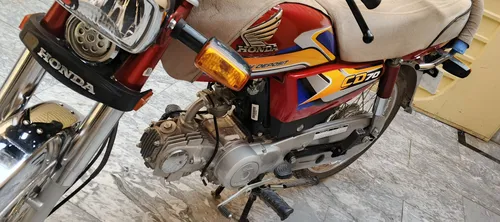Honda CD 70 2025