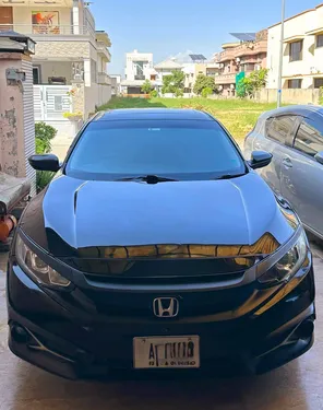 Honda Civic Oriel 1.8 i-VTEC CVT 2017