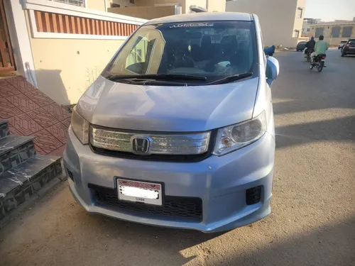 Honda Freed 2012