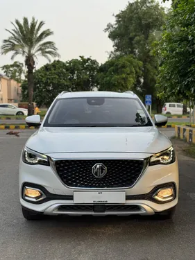 MG HS Trophy 2021