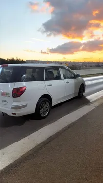 Nissan AD Van 2013