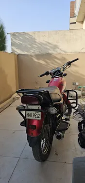 Suzuki GS 150 2018