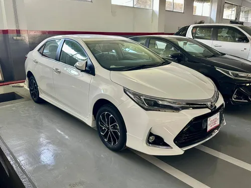 Toyota Corolla Altis Grande X CVT-i 1.8 Beige Interior 2025
