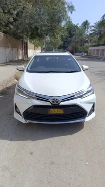 Toyota Corolla Altis Grande X CVT-i 1.8 Black Interior 2021
