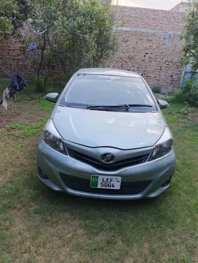 Toyota Vitz 2011