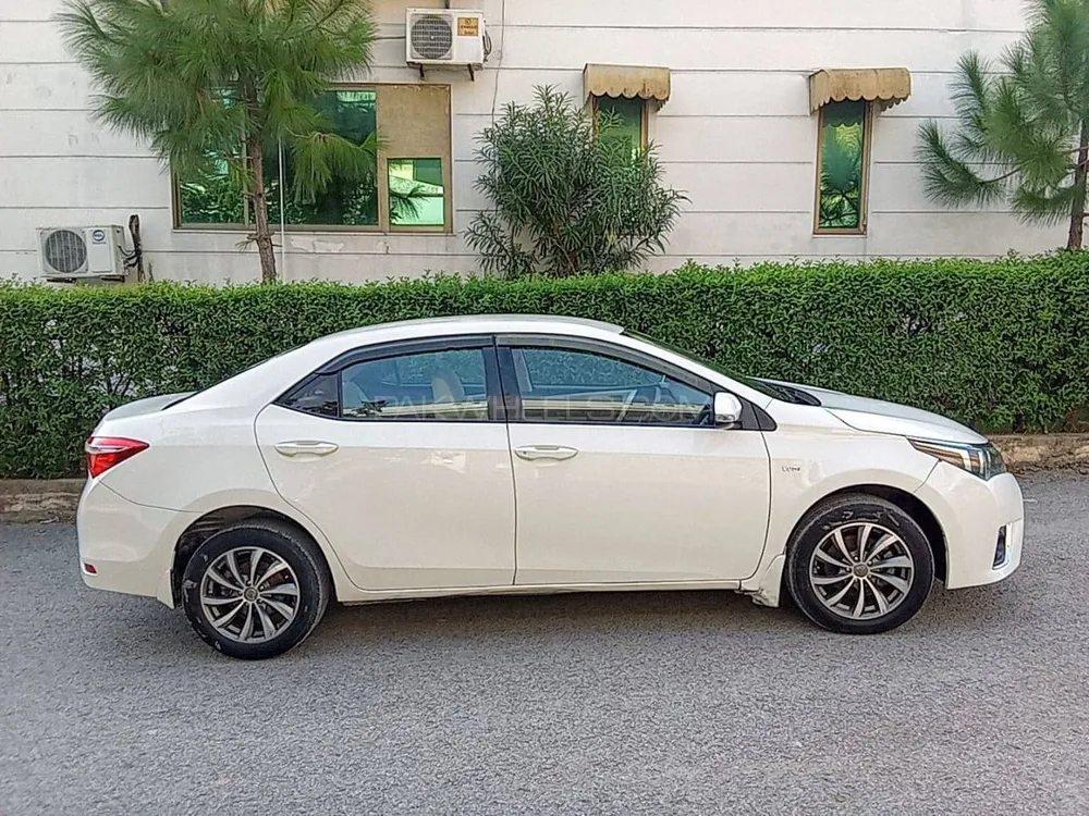 Toyota Corolla 2017 for Sale in Islamabad Toyota Corolla 2017 for Sale in Islamabad Image-8