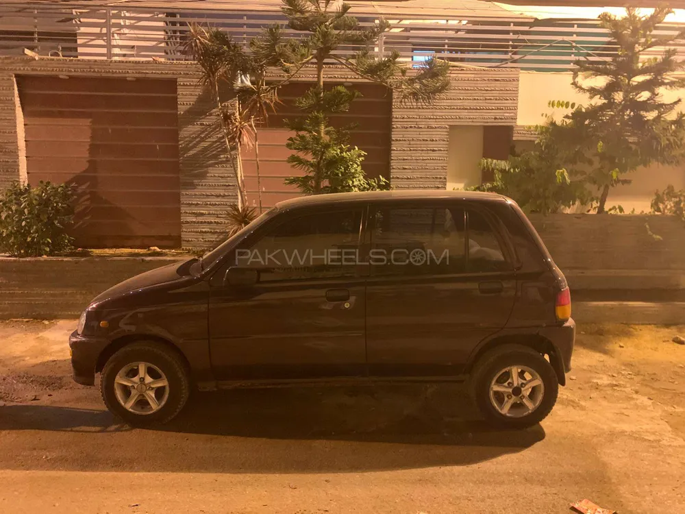 Daihatsu Cuore 2012 for Sale in Karachi Daihatsu Cuore 2012 for Sale in Karachi Image-4