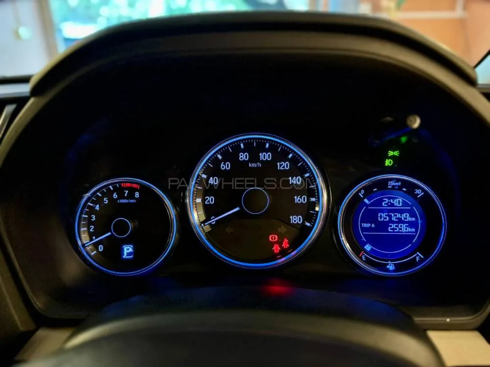 Honda BR-V 2020 for Sale in Karachi Honda BR-V 2020 for Sale in Karachi Image-6