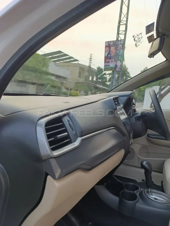 Honda BR-V 2022 for Sale in Lahore Honda BR-V 2022 for Sale in Lahore Image-3