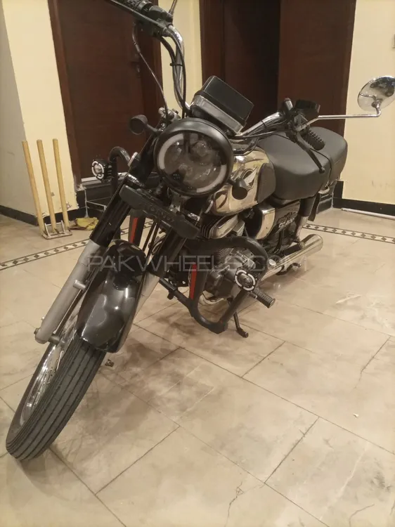 ہونڈا CD 200  1981 for Sale ہونڈا CD 200  1981 for Sale Image-1