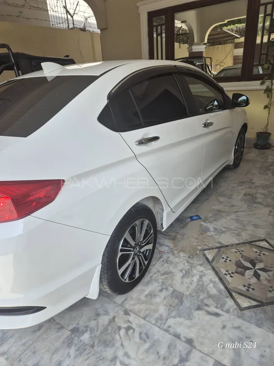 Honda City 2024 for Sale in Hyderabad Image-1