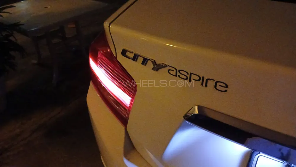 Honda City 2016 for Sale in Rawalpindi Honda City 2016 for Sale in Rawalpindi Image-7