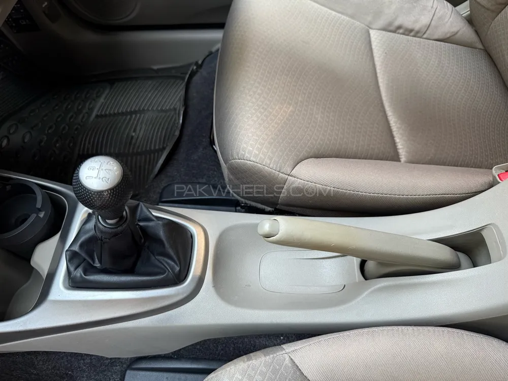 Honda City 2016 for Sale in Lahore Honda City 2016 for Sale in Lahore Image-13