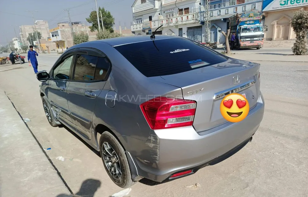 ہونڈا سٹی 2018 for Sale in سکھر ہونڈا سٹی 2018 for Sale in سکھر Image-8