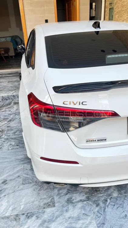 Honda Civic 2023 for Sale in Mardan Honda Civic 2023 for Sale in Mardan Image-4