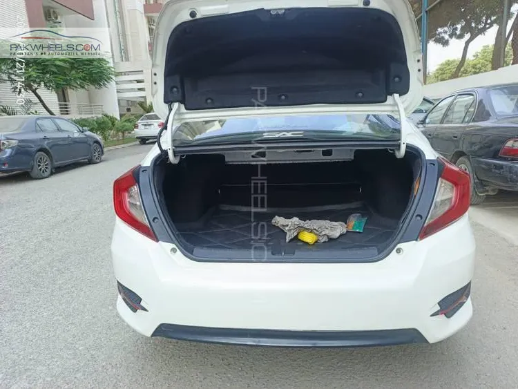 ہونڈا سوک 2016 for Sale in کراچی ہونڈا سوک 2016 for Sale in کراچی Image-7