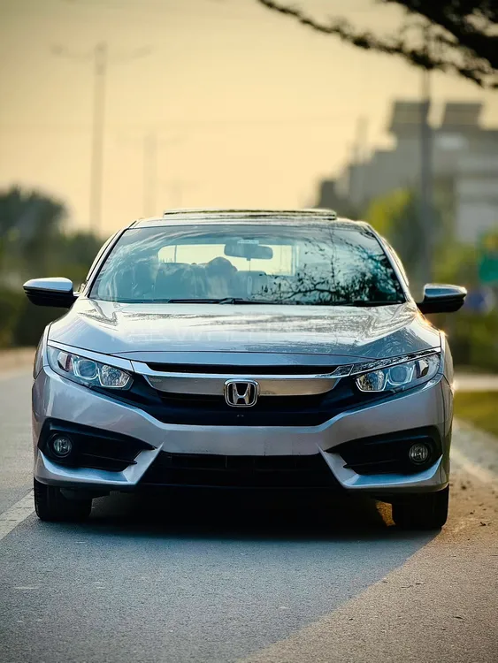 Honda Civic 2017 for Sale in Faisalabad Honda Civic 2017 for Sale in Faisalabad Image-2