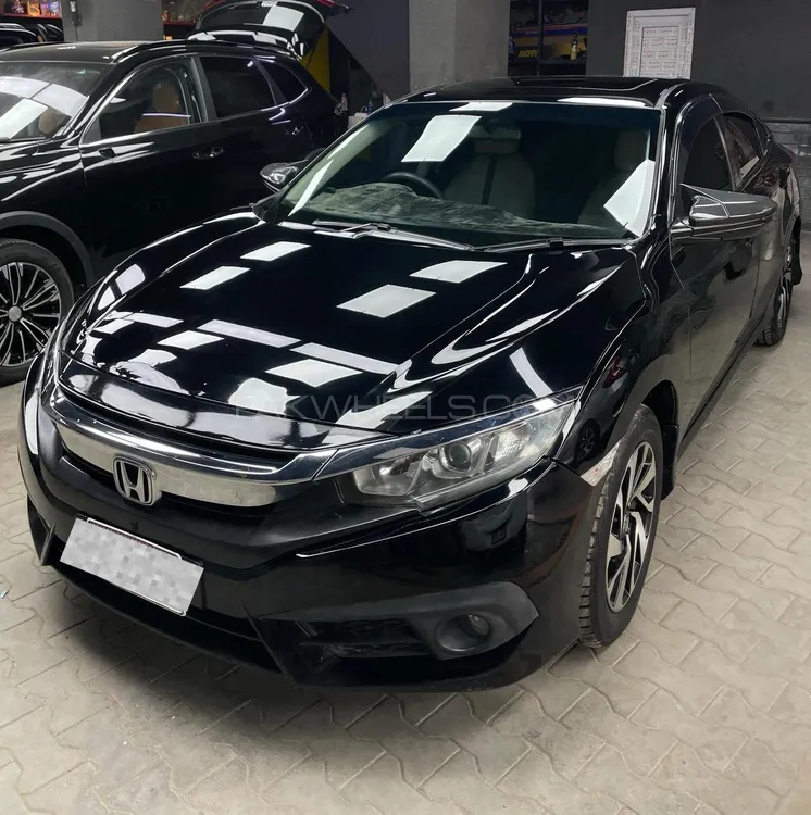 Honda Civic 2017 for Sale in Karachi Image-1