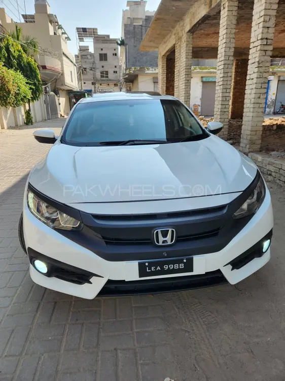 Honda Civic 2016 for Sale in Bahawalnagar Image-1
