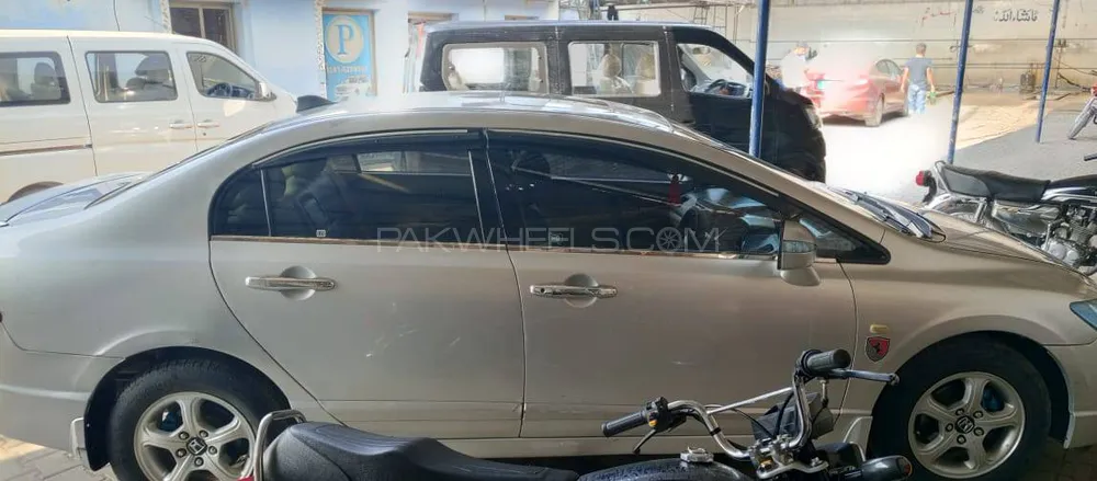 ہونڈا سوک 2010 for Sale in گجرات ہونڈا سوک 2010 for Sale in گجرات Image-5