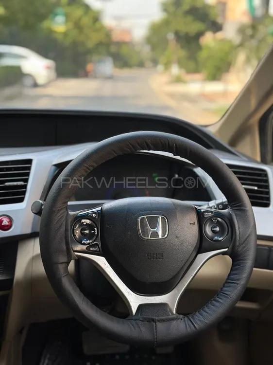 ہونڈا سوک 2013 for Sale in لاہور ہونڈا سوک 2013 for Sale in لاہور Image-9