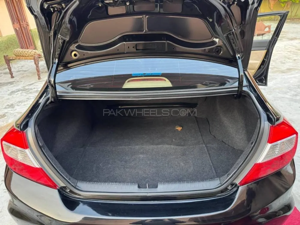 Honda Civic 2014 for Sale in Islamabad Honda Civic 2014 for Sale in Islamabad Image-8