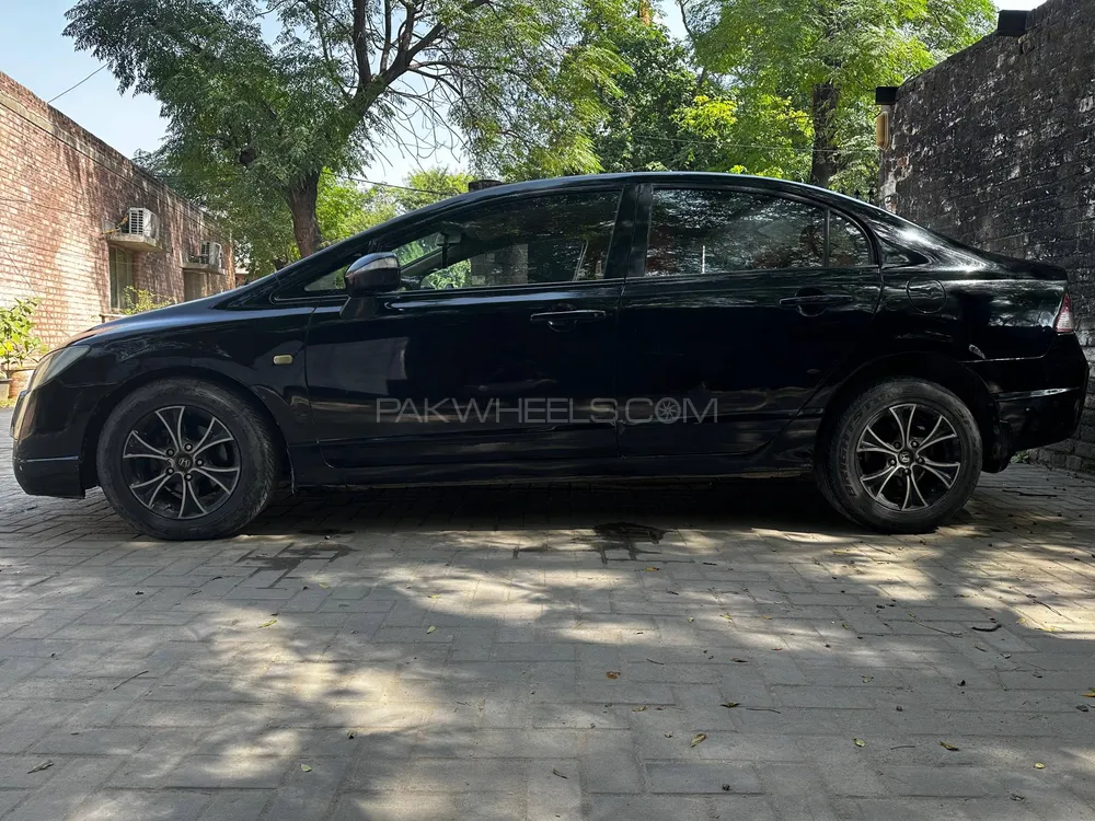 Honda Civic 2011 for Sale in Lahore Honda Civic 2011 for Sale in Lahore Image-7