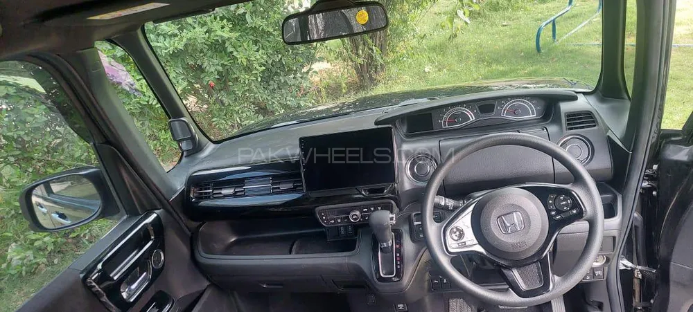 Honda N Box 2021 for Sale in Sialkot Honda N Box 2021 for Sale in Sialkot Image-4