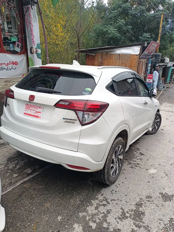 Honda Vezel 2014 for Sale in Dir Honda Vezel 2014 for Sale in Dir Image-4