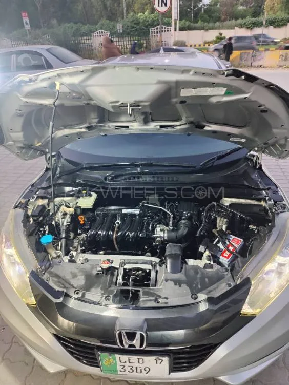 Honda Vezel 2014 for Sale in Islamabad Honda Vezel 2014 for Sale in Islamabad Image-15