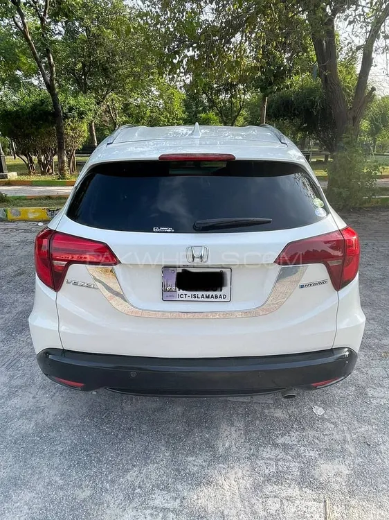 Honda Vezel 2017 for Sale in Islamabad Honda Vezel 2017 for Sale in Islamabad Image-6