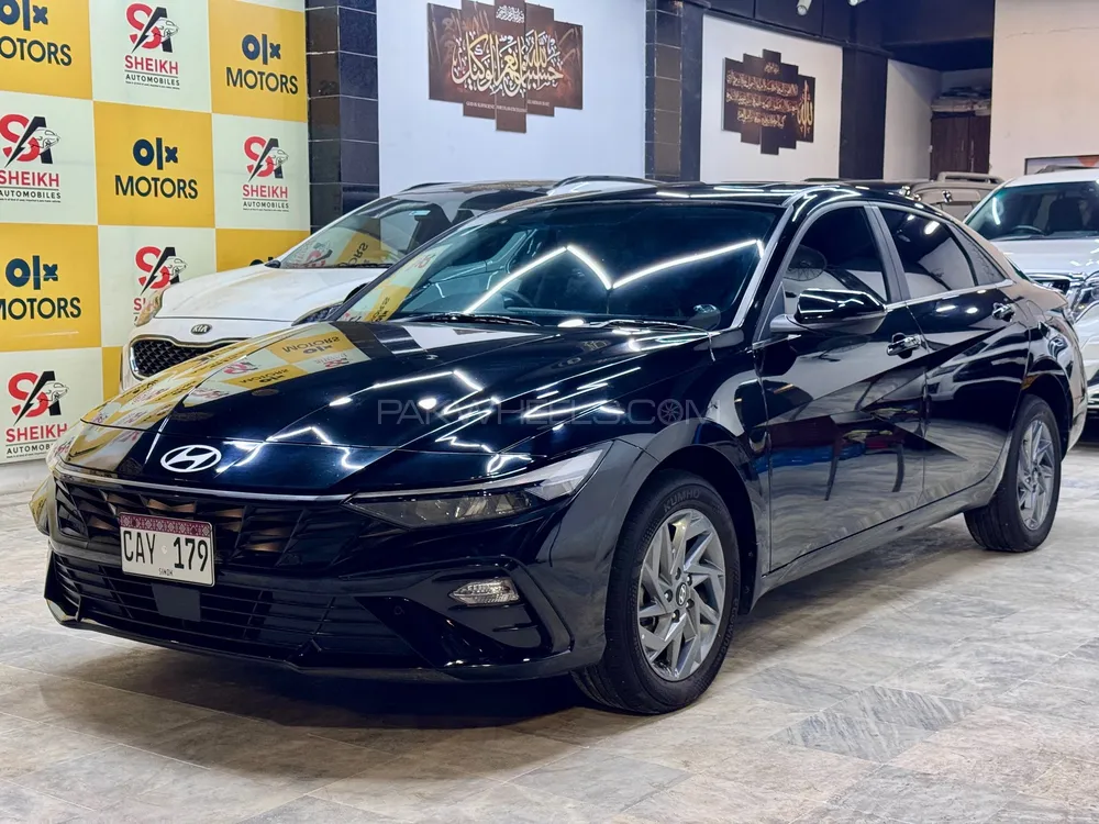 Hyundai Elantra 2025 for Sale in Karachi Image-1