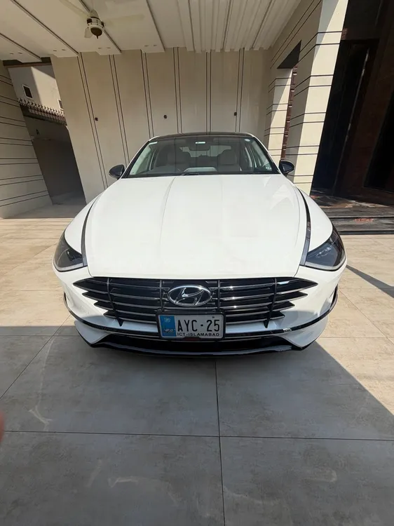 Hyundai Sonata 2022 for Sale in Lahore Image-1