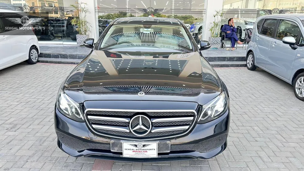 Mercedes Benz E Class 2020 for Sale in Islamabad Image-1