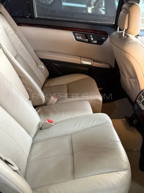 Mercedes Benz S Class 2008 for Sale in Peshawar Mercedes Benz S Class 2008 for Sale in Peshawar Image-16