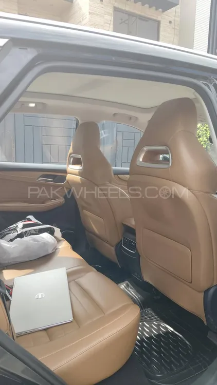 MG HS 2023 for Sale in Lahore MG HS 2023 for Sale in Lahore Image-6