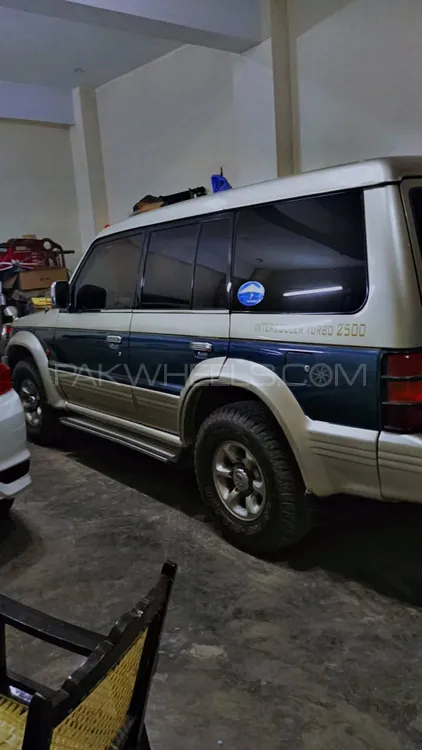 مٹسوبیشی پجیرو 1993 for Sale in لاہور مٹسوبیشی پجیرو 1993 for Sale in لاہور Image-8