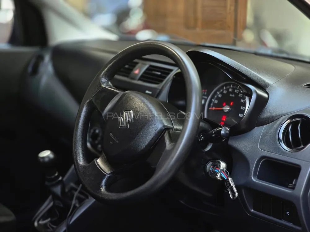 Suzuki Cultus 2017 for Sale in Islamabad Suzuki Cultus 2017 for Sale in Islamabad Image-10