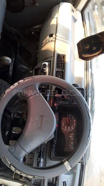 Suzuki Mehran 2015 for Sale in Faisalabad Suzuki Mehran 2015 for Sale in Faisalabad Image-3