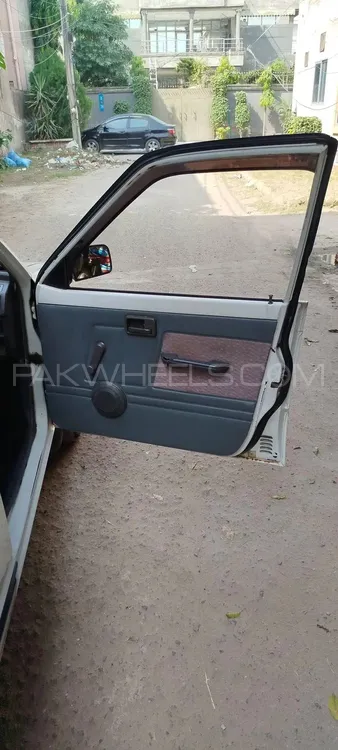 Suzuki Mehran 2016 for Sale in Lahore Suzuki Mehran 2016 for Sale in Lahore Image-5
