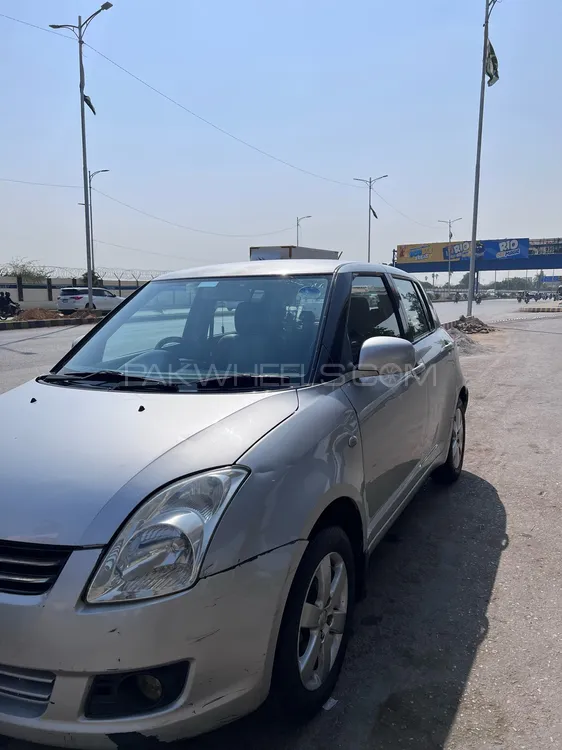 Suzuki Swift 2010 for Sale in Karachi Suzuki Swift 2010 for Sale in Karachi Image-6