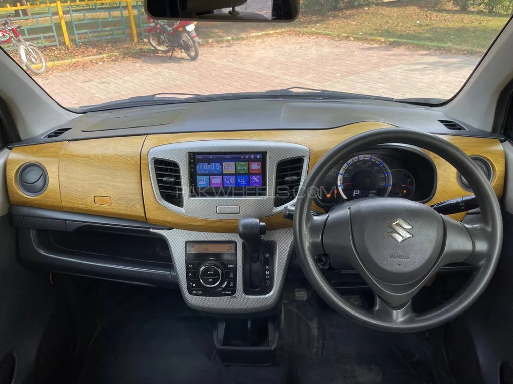 سوزوکی ویگن آر 2013 for Sale in اسلام آباد سوزوکی ویگن آر 2013 for Sale in اسلام آباد Image-4