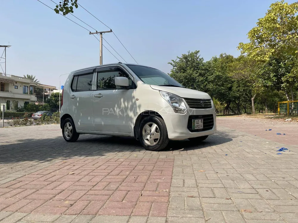 سوزوکی ویگن آر 2013 for Sale in اسلام آباد سوزوکی ویگن آر 2013 for Sale in اسلام آباد Image-8