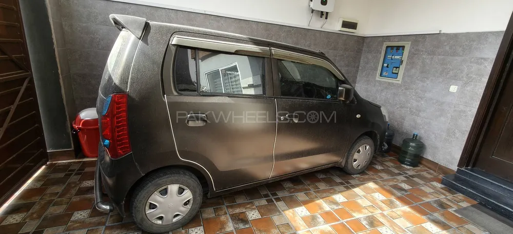 سوزوکی ویگن آر 2017 for Sale in فیصل آباد سوزوکی ویگن آر 2017 for Sale in فیصل آباد Image-3