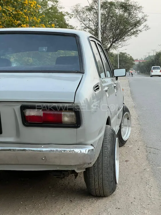 Toyota Corolla 1976 for Sale in Taxila Toyota Corolla 1976 for Sale in Taxila Image-5