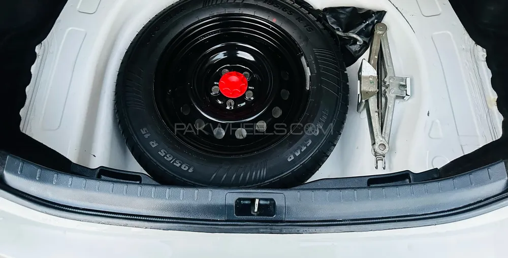 Toyota Corolla 2017 for Sale in Gujranwala Toyota Corolla 2017 for Sale in Gujranwala Image-16