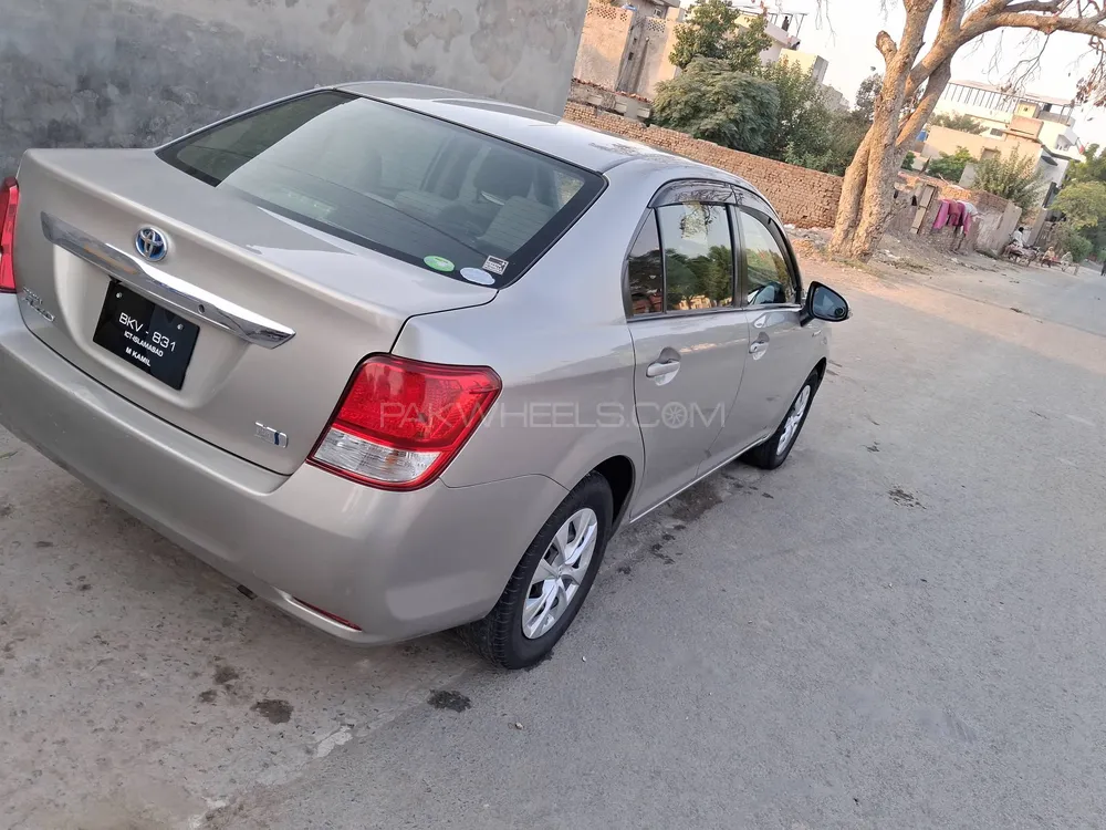 Toyota Corolla Axio 2013 for Sale in Sargodha Toyota Corolla Axio 2013 for Sale in Sargodha Image-8