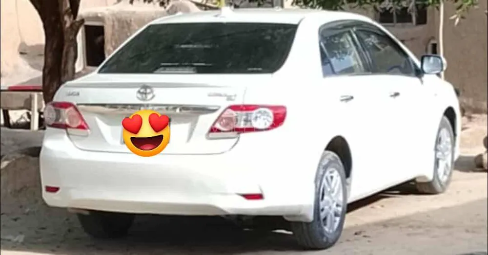 Toyota Corolla 2013 for Sale in D.G.Khan Image-1